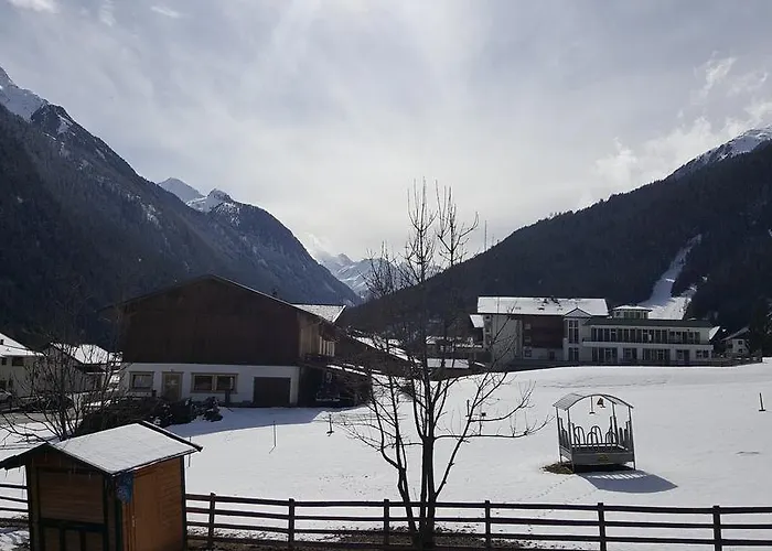 Saegehof Penzion Neustift im Stubaital